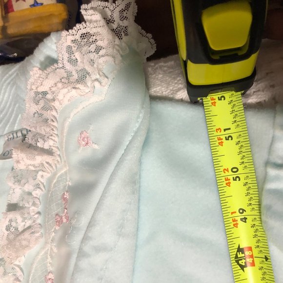 Gillian O’Malley Blue Embroidered Lace Trim Rolled Collar Long Sleeve Robe - Picture 7 of 7